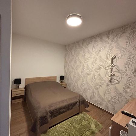 Beugro Lak Hotel Esztergom Ngoại thất bức ảnh